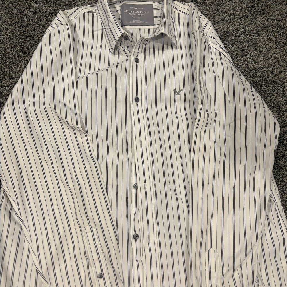 American Eagle Outfitters Black and White Striped Shirt